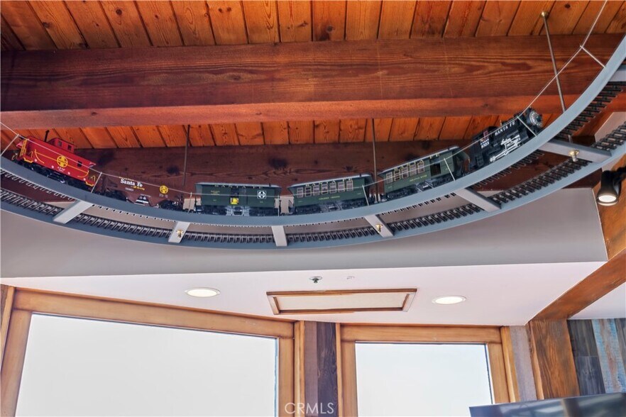 More Photos Of 1 Anderson St, Seal Beach Specialty For Sale