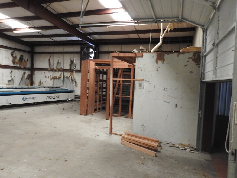 More Photos Of 2461 Highway 20, Decatur Flex For Sale
