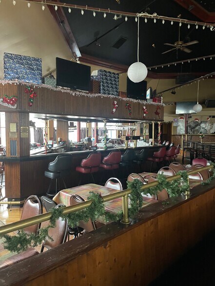 More Photos Of 1100 Grove Rd, Pittsburgh Restaurant For Sale