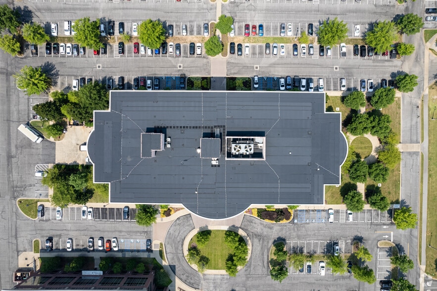 More Photos Of 2034 Hamilton Place Blvd, Chattanooga Unknown For Lease