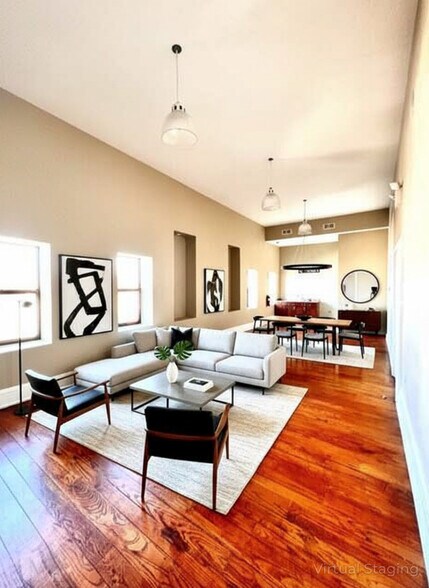 More Photos Of 649 York St, Newport Office Residential For Lease