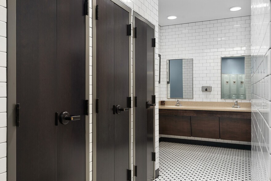 More Photos Of 2145 Chestnut St, Chattanooga Specialty For Lease