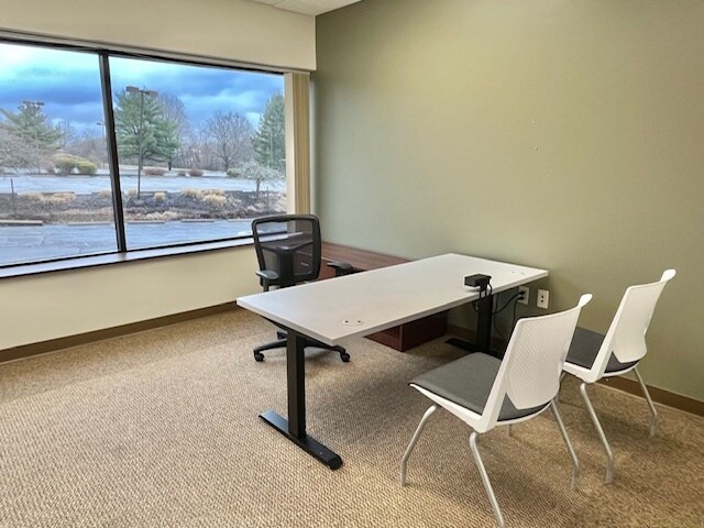 More Photos Of 500 Commonwealth Dr, Warrendale Office For Sale