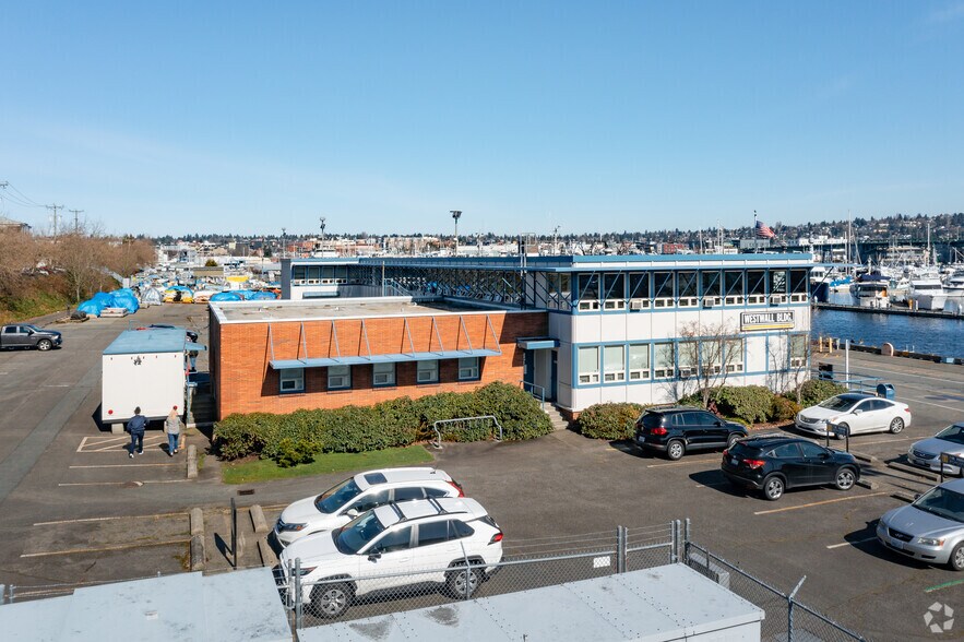 More Photos Of 4005 20th Ave W, Seattle Flex For Lease