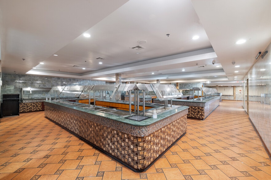 More Photos Of 10478 Valley Blvd, El Monte Restaurant For Lease