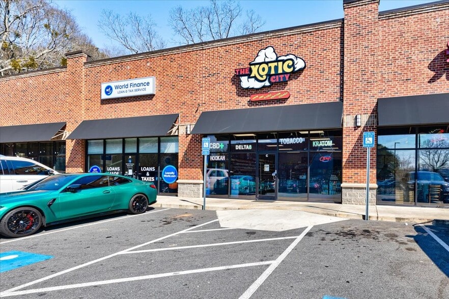 More Photos Of 438 Cabiness Road, Forsyth Storefront Retail Office For Sale