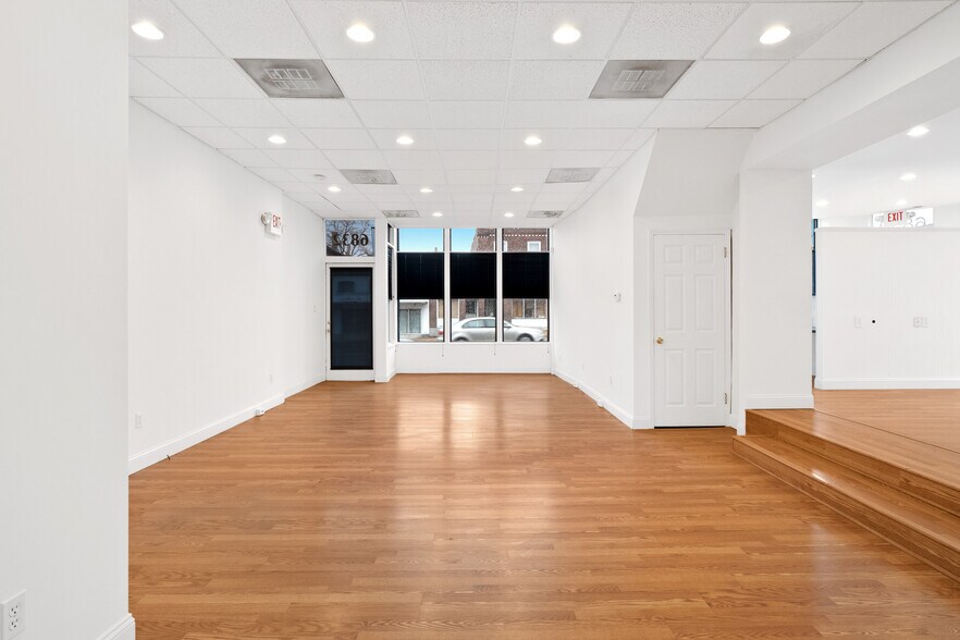 More Photos Of 6830 Gravois Ave, Saint Louis Storefront Retail Office For Lease