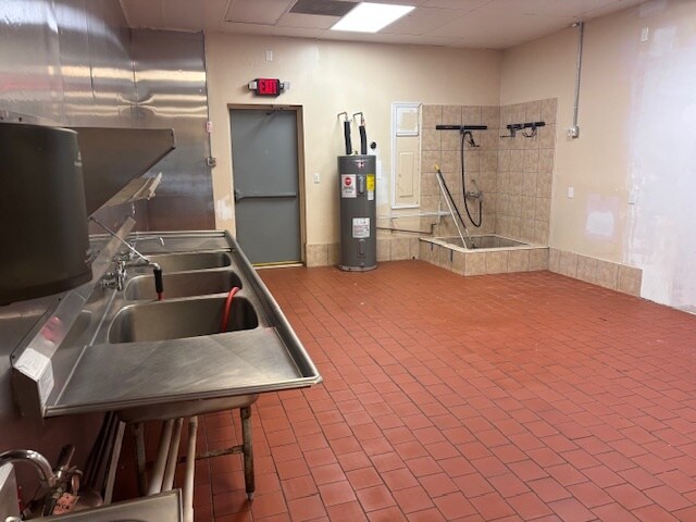 More Photos Of 529 S Camp Meade Rd, Linthicum Heights Unknown For Lease