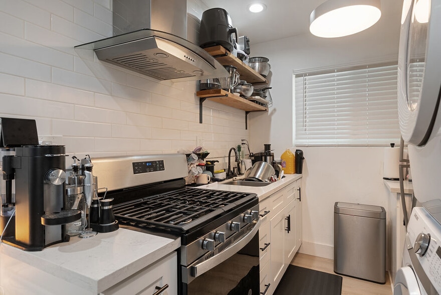 More Photos Of 1845 Norval St, Pomona Multifamily For Sale