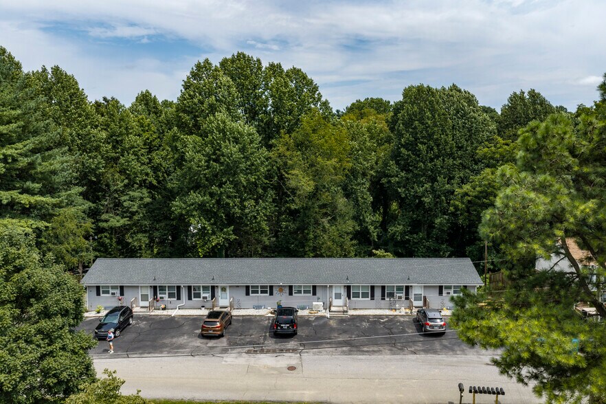 More Photos Of 210 Longview Ave, Jonesborough Apartments For Sale