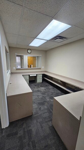 More Photos Of 7131 Rising Sun Ave, Philadelphia Office For Lease