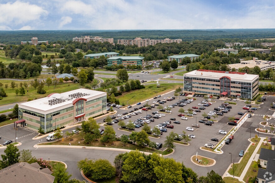 More Photos Of 19500 Sandridge Way, Leesburg Medical For Lease