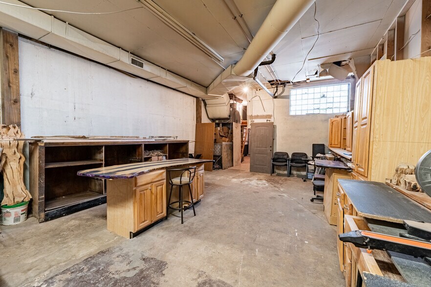 More Photos Of 65 N 200 E, Roosevelt Restaurant For Sale