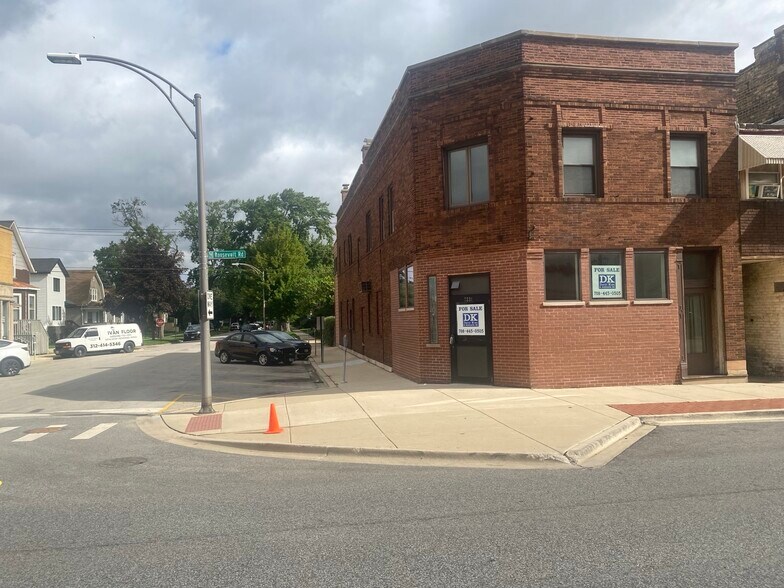 More Photos Of 7221 W Roosevelt Rd, Forest Park Storefront Retail Residential For Sale