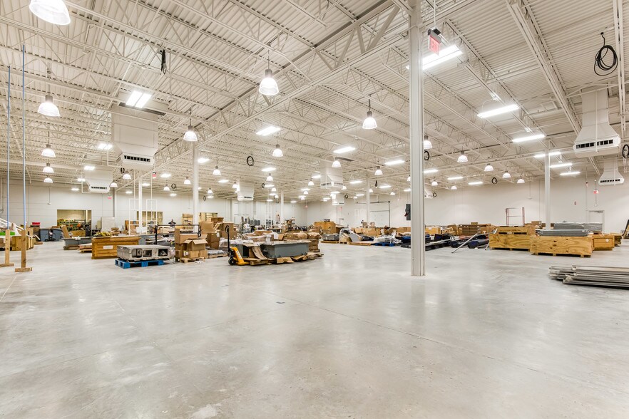 More Photos Of 1500 Volta Dr, Cedar Park Research And Development For Lease