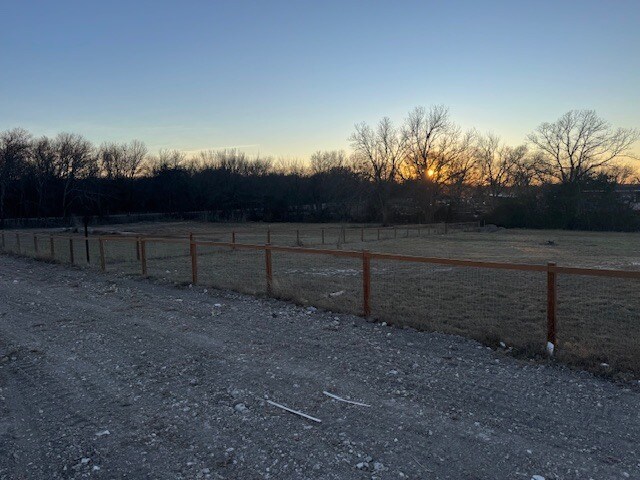 More Photos Of 2895 County Road 341, McKinney Land For Lease