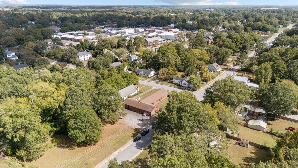 More Photos Of 4334 W Pine St, Farmville Religious Facility For Sale