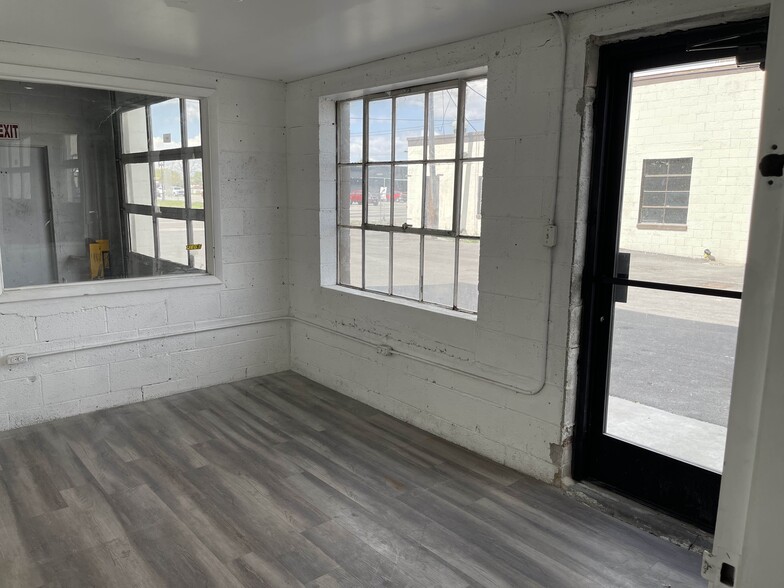 More Photos Of 1990 Wall Ave, Ogden Warehouse For Lease