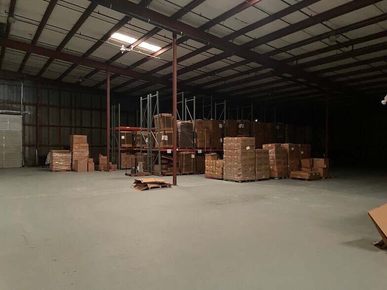 More Photos Of 1200 E New Bern Rd, Kinston Warehouse For Sale