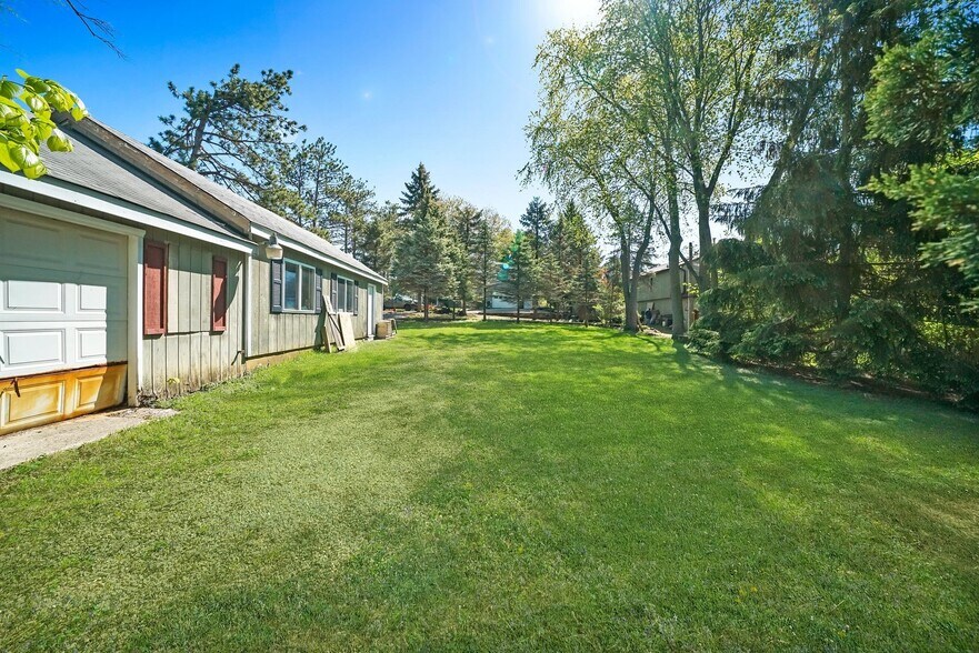 More Photos Of 712-724 S Plum Grove Rd, Palatine Land For Sale