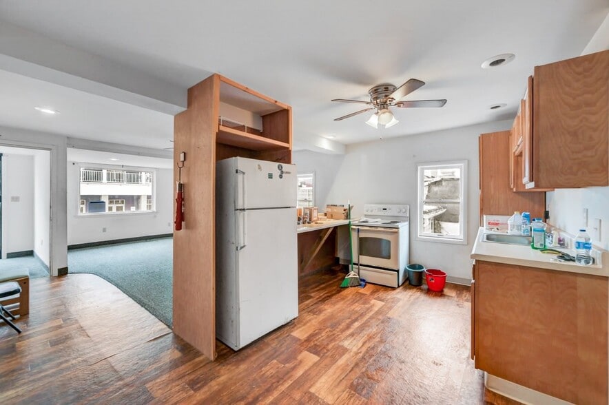 More Photos Of , Scranton General Retail For Sale