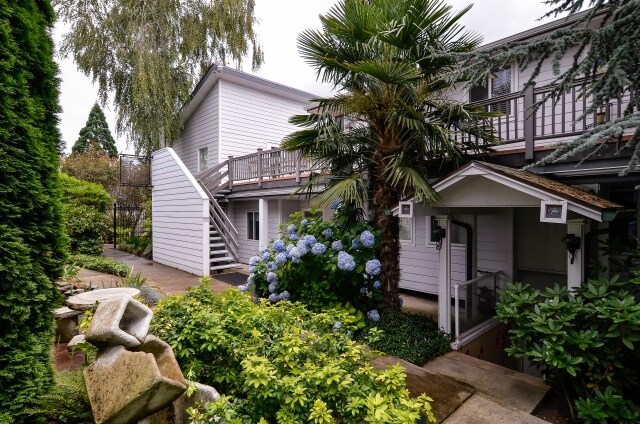 More Photos Of 1000 Willagillespie Rd, Eugene Office For Lease