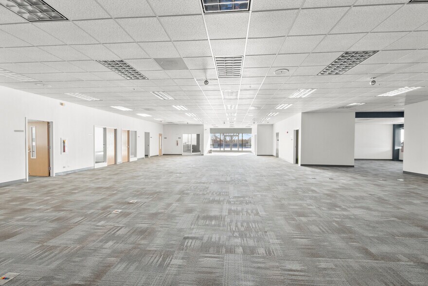 More Photos Of 200 Applied Pky, Monee Office For Lease