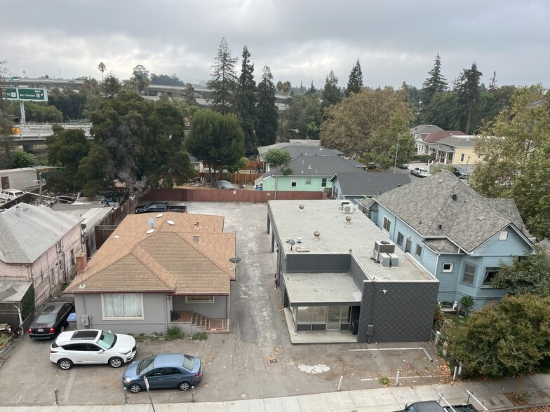 Primary Photo Of 438 Auzerais Ave, San Jose Distribution For Sale