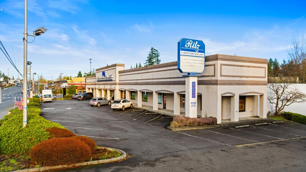 More Photos Of 20423 Highway 99, Lynnwood Freestanding For Sale