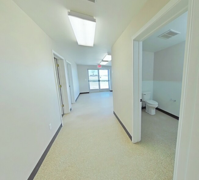 More Photos Of 6416 Wickum Rd, Williston Warehouse For Sale