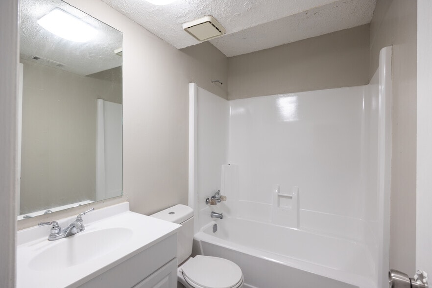 More Photos Of 3656 Browns Bridge Rd, Gainesville Apartments For Sale