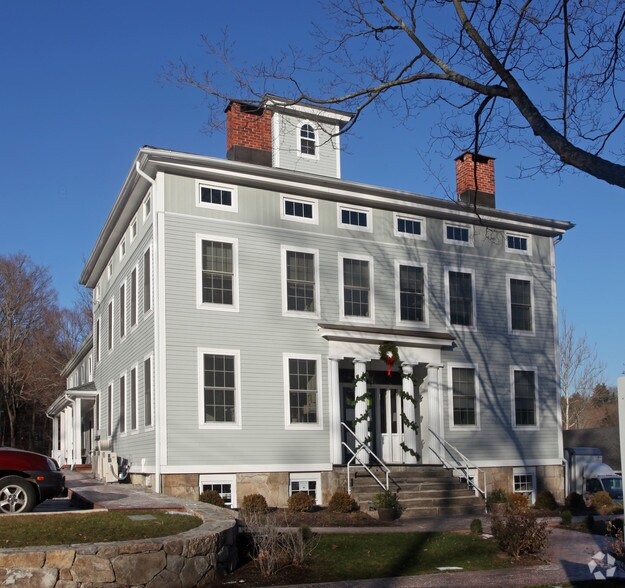 Primary Photo Of 107 Church Hill Rd, Sandy Hook Office For Lease