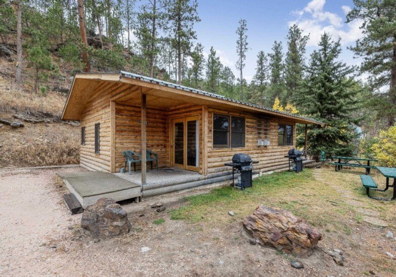 More Photos Of 24063 Highway 385, Hill City Lodge Meeting Hall For Sale