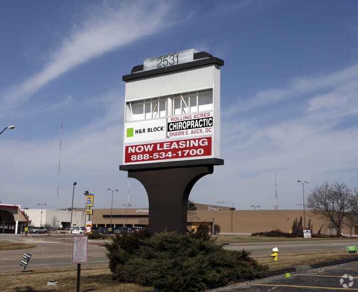 More Photos Of 2525-2541 Romig Rd, Akron Unknown For Lease