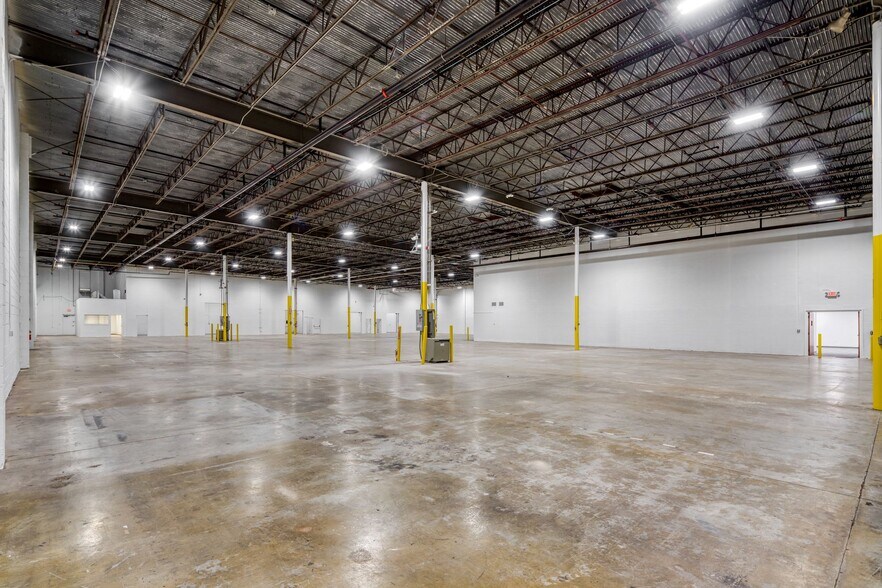 More Photos Of 3285 Saturn Ct, Peachtree Corners Warehouse For Lease