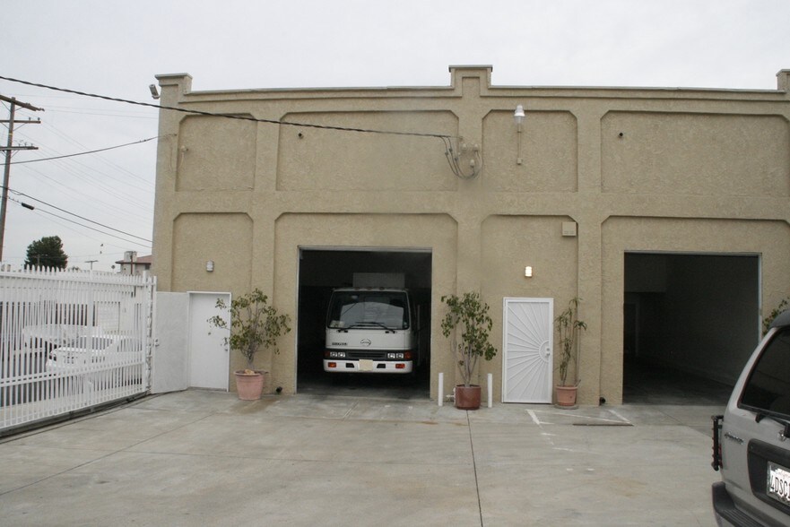 More Photos Of 25915 Senator Ave, Harbor City Warehouse For Lease