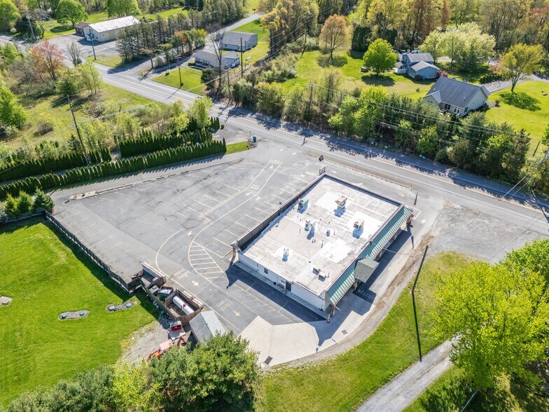 More Photos Of 232 W Moorestown Rd, Wind Gap Restaurant For Sale