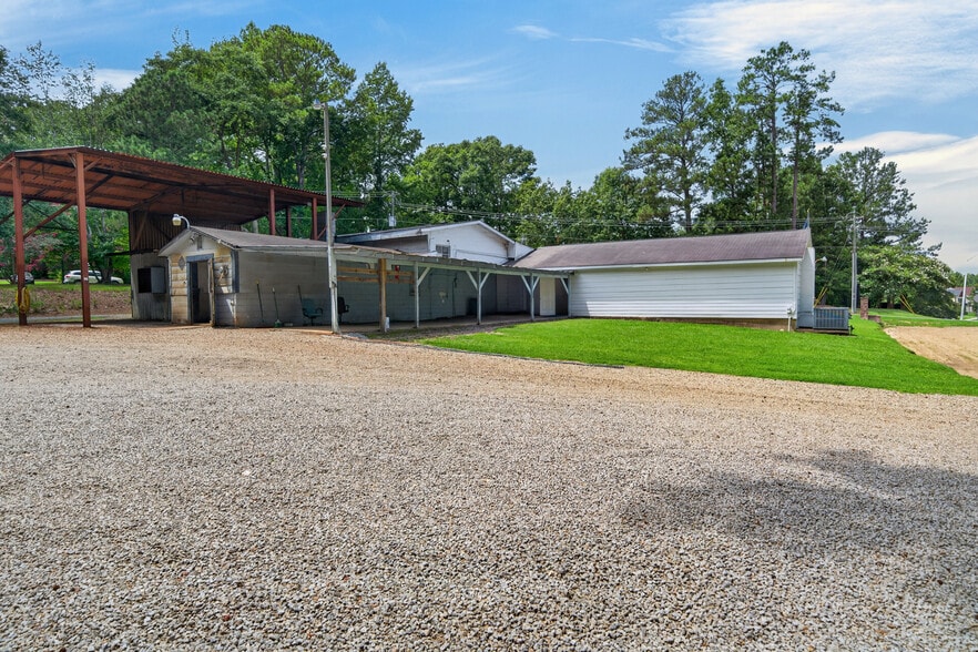 More Photos Of 409 Wagstaff Rd, Fuquay-Varina Manufacturing For Sale