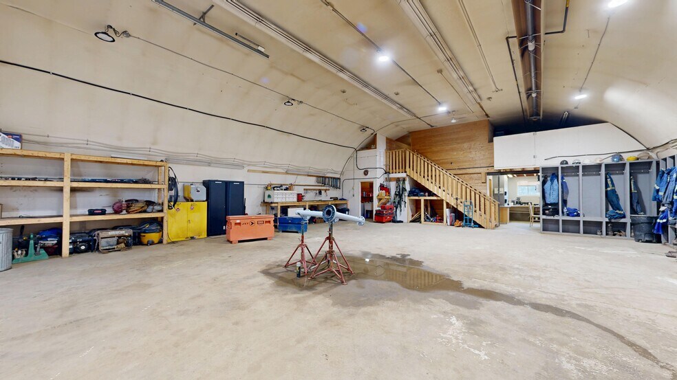 More Photos Of 3804-47 Ave, Stettler Warehouse For Sale