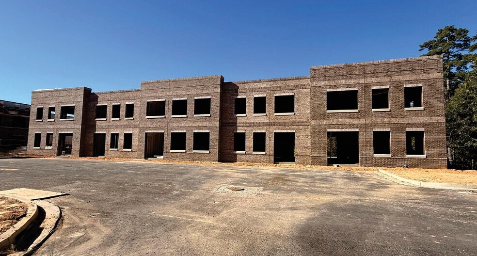 More Photos Of 4193 Tanners Creek Dr, Flowery Branch Warehouse For Lease