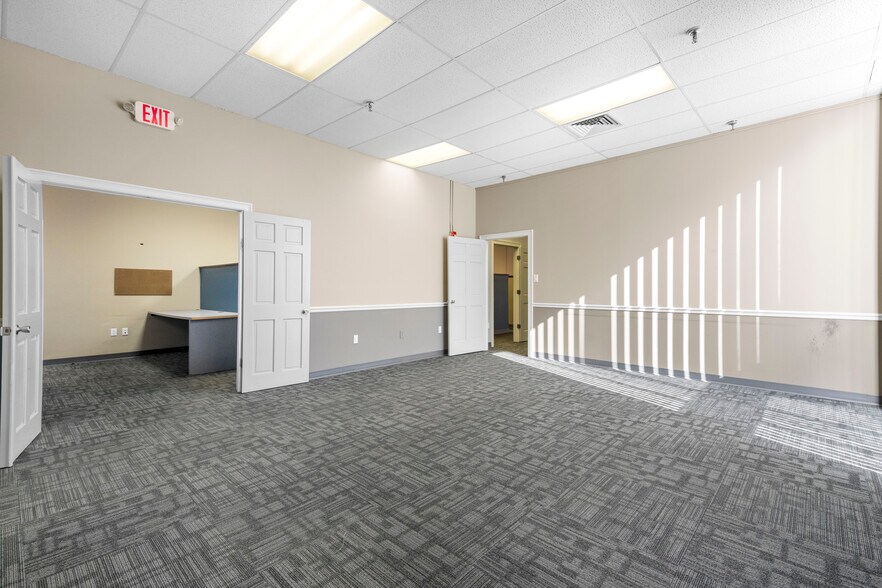 More Photos Of 200 Main St, Pawtucket Office For Lease