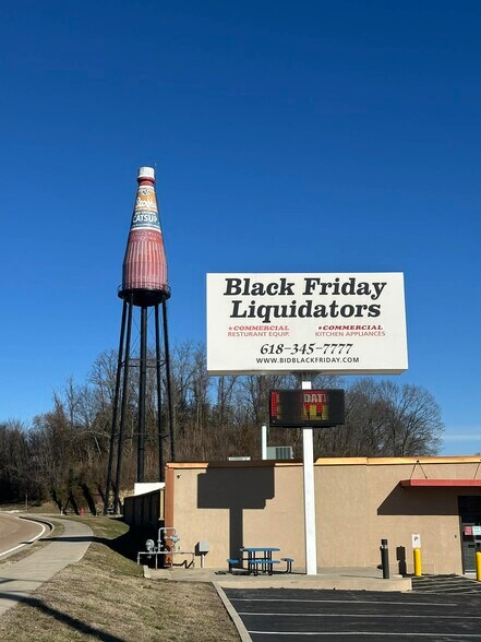 More Photos Of 800 S Morrison Ave, Collinsville Warehouse For Sale