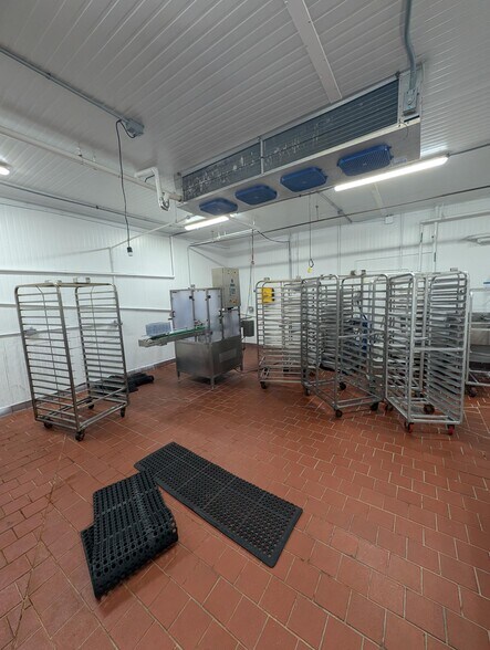 More Photos Of 677 Little Britain Rd, New Windsor Township Food Processing For Sale
