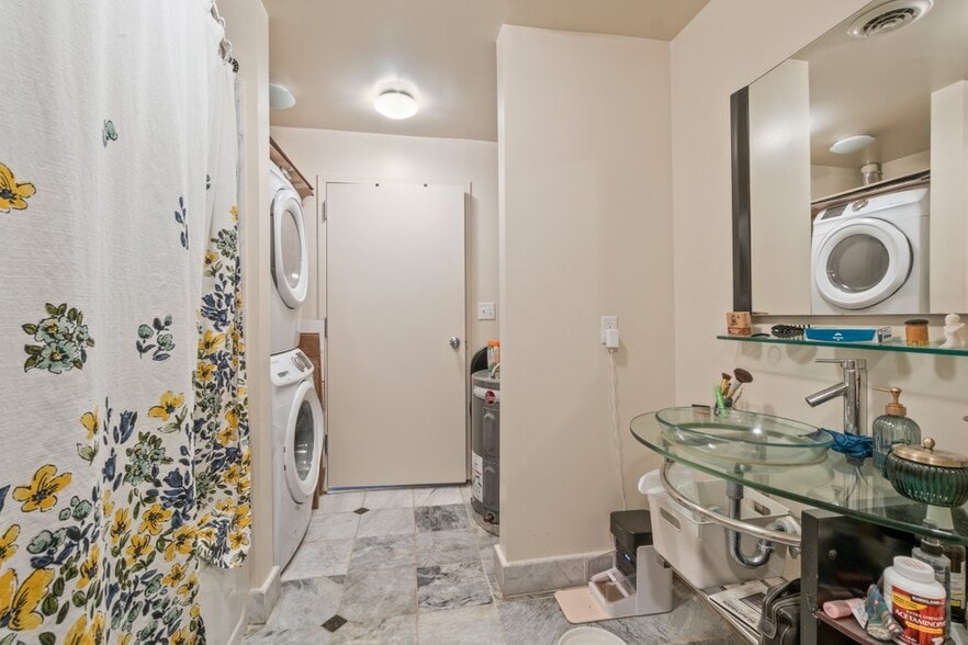 More Photos Of 311-313 W Baltimore St, Baltimore Apartments For Sale