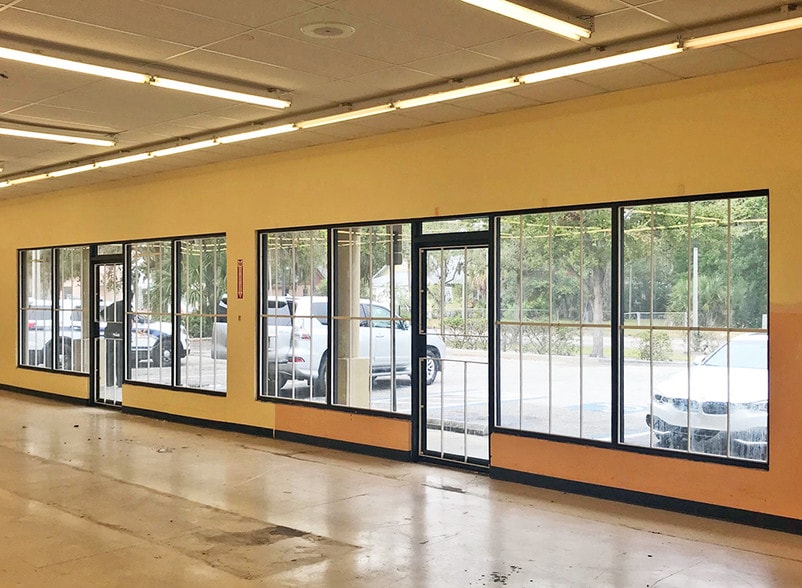 More Photos Of 1628 18th Ave S, Saint Petersburg Freestanding For Lease