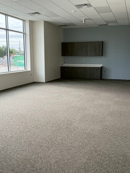 More Photos Of 8008 Sam Houston Pkwy S, Houston Unknown For Lease