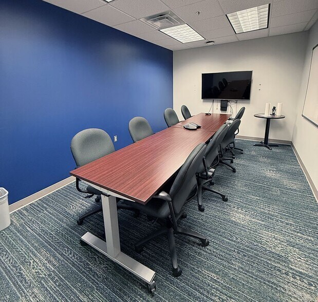 More Photos Of 100 Avon St, Charlottesville Office For Lease