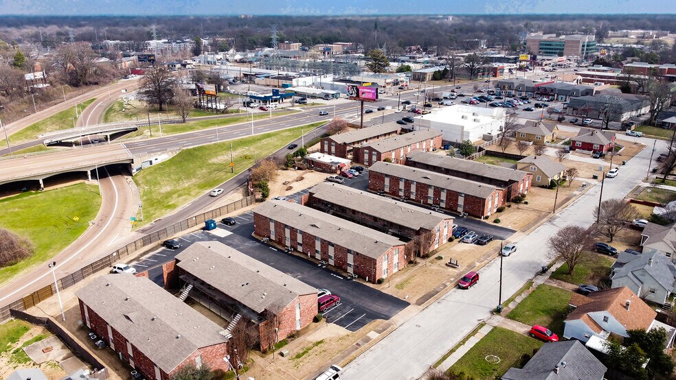 More Photos Of 2780 Madison Ave, Memphis Apartments For Sale