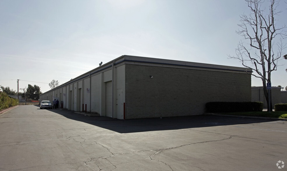 More Photos Of 4025-4055 E Guasti Rd, Ontario Warehouse For Lease