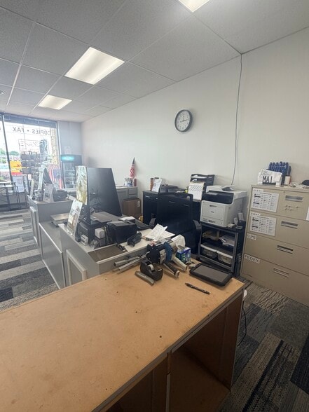 More Photos Of 1440-1466 Bethel Rd, Columbus General Retail For Sale
